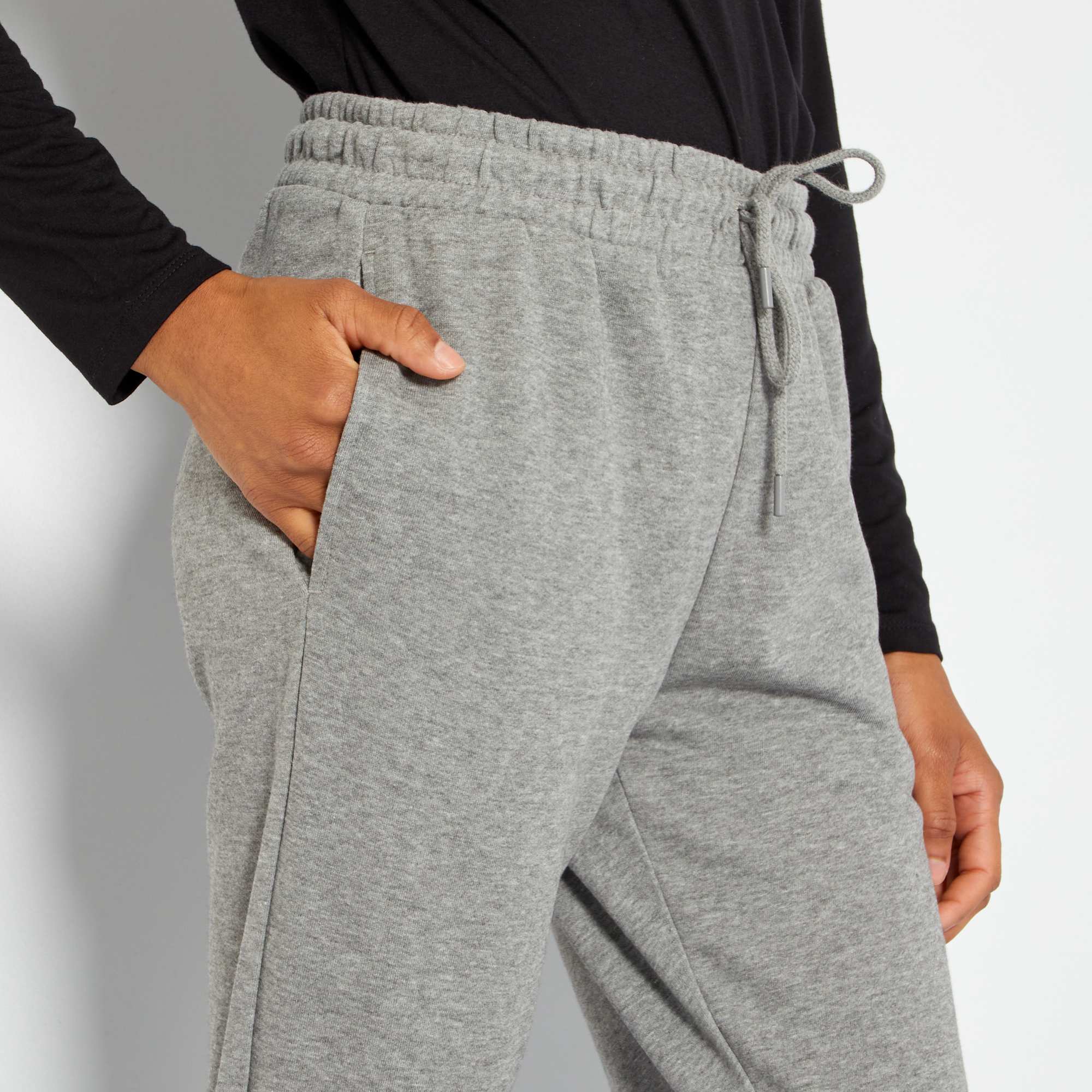 Pantalon de sport en molleton femme gris foncé Kiabi 8 00