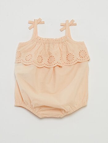 Barboteuse courte avec broderies anglaises