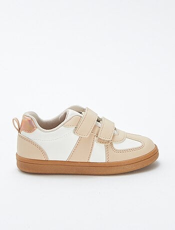 Baskets basses à scratchs