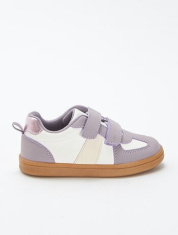 Baskets basses à scratchs