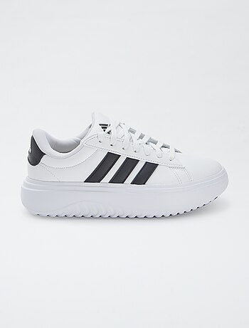 Baskets bicolores à plateforme 'Grand Court' 'Adidas'