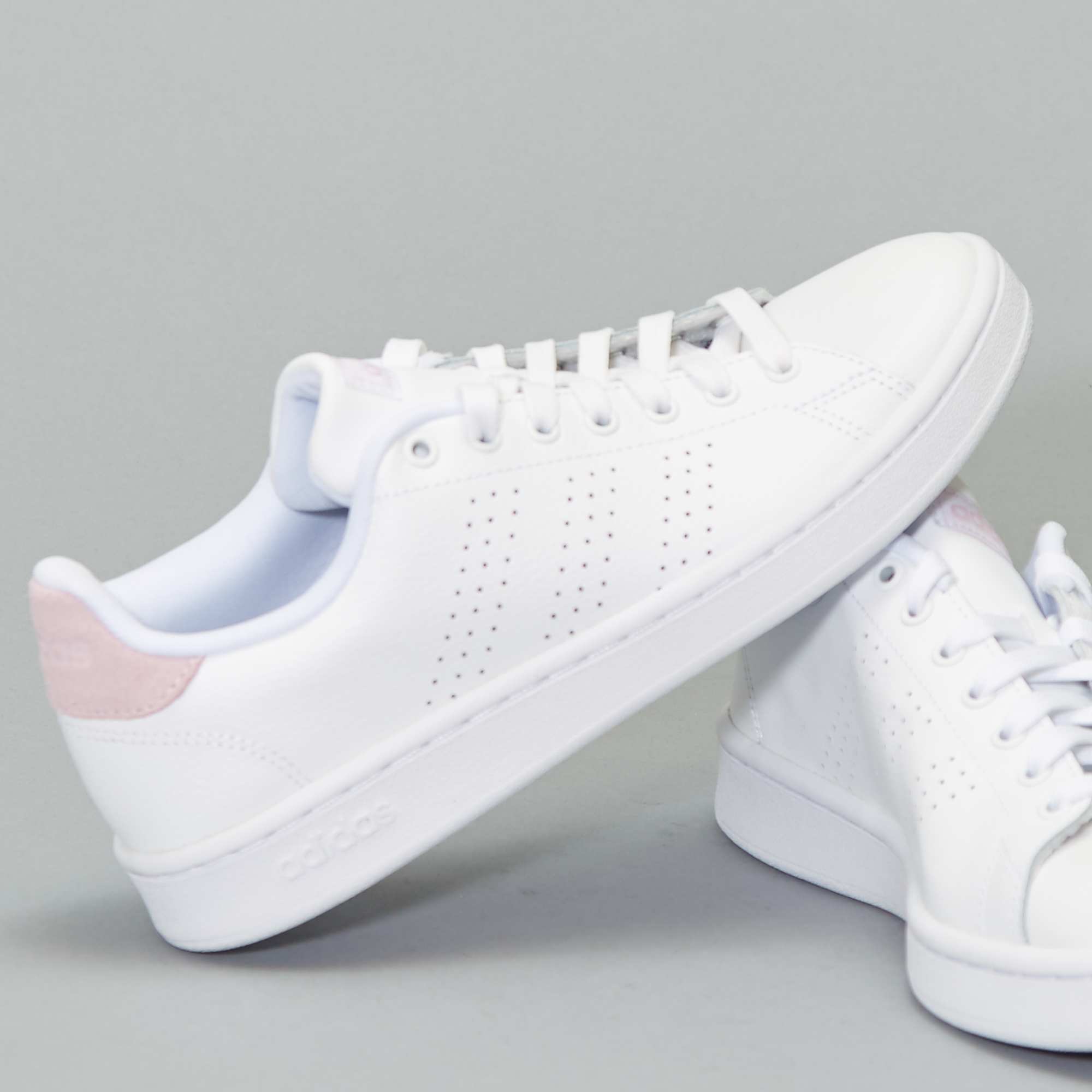 basket adidas femme rose et blanche