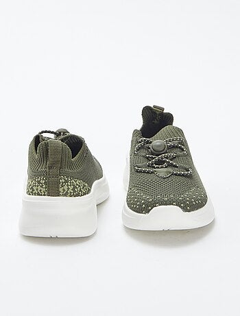 Baskets de running avec lacets élastiqués