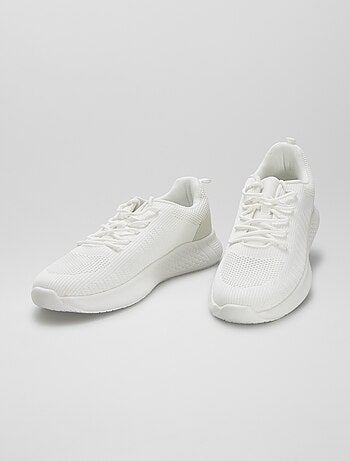 Baskets de sport en mesh