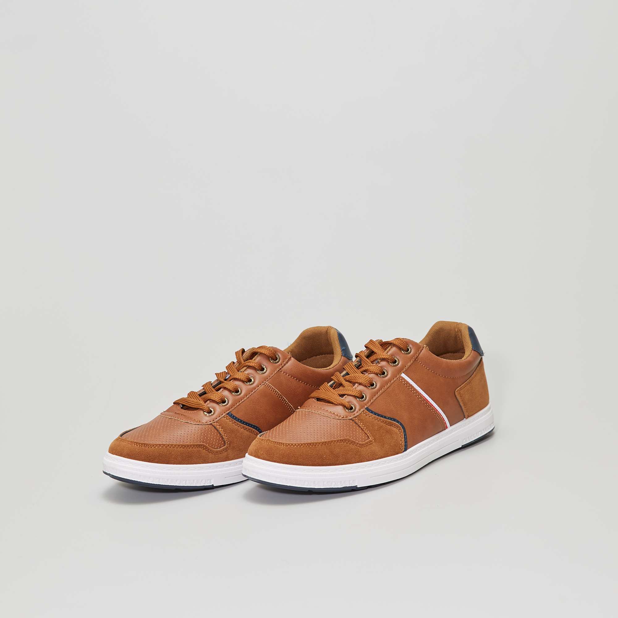 Baskets de ville homme camel Kiabi 22,00€