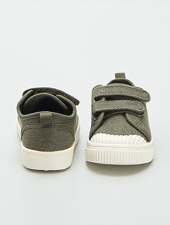 Baskets en toile à scratchs