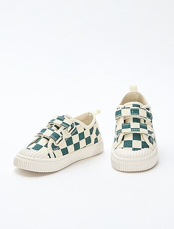 Baskets en toile imprimé damiers
