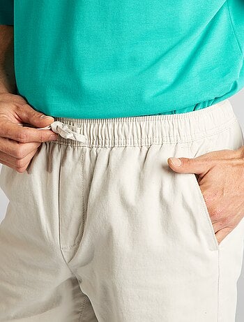 Bermuda chino avec taille élastiquée