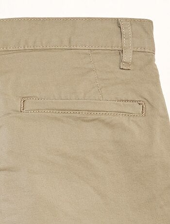 Bermuda chino uni
