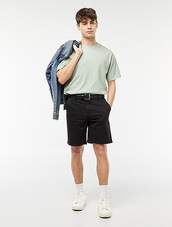 Bermuda coupe chino avec base à revers