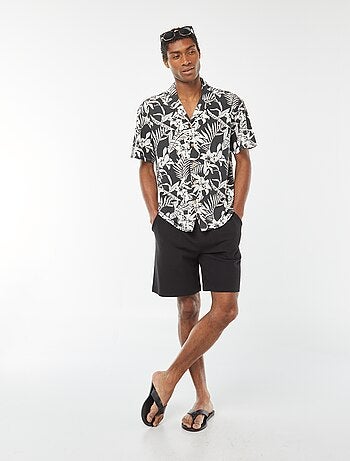 Bermuda uni à poches