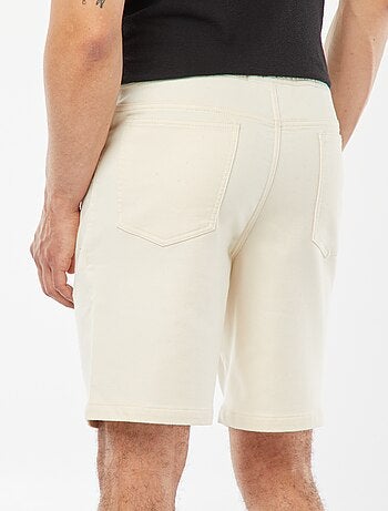 Bermuda uni avec taille élastiquée et cordons de serrage