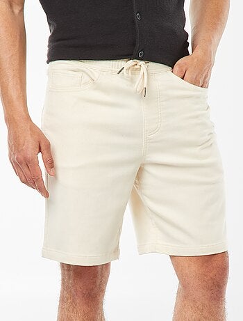 Bermuda uni avec taille élastiquée et cordons de serrage