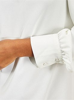 Blouse à col haut et ouverture en V - Kiabi