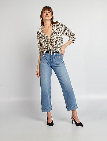 Blouse à volants à nouer