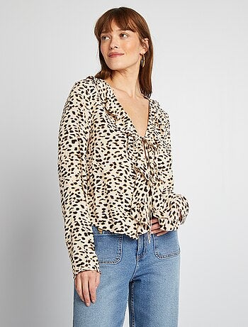 Blouse à volants à nouer