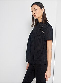 Blouse avec broderie anglaise - Kiabi