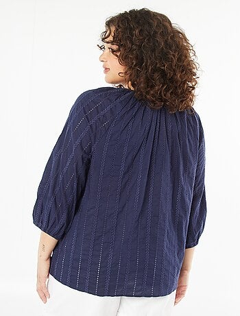 Blouse brodée avec manches 3/4