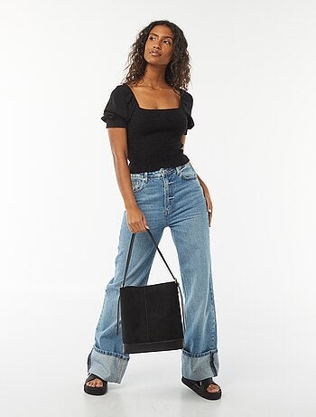 Blouse crop à manches courtes