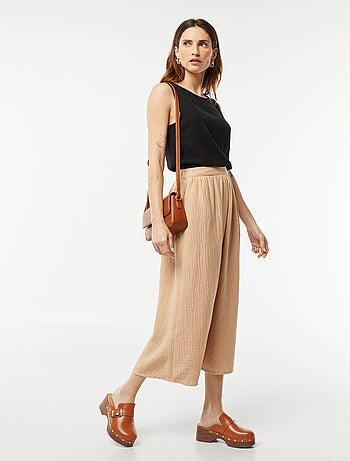 Blouse crop en lin mélangé