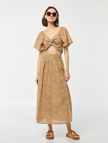 Blouse cropped avec noeud fantaisie et manches forme papillon
