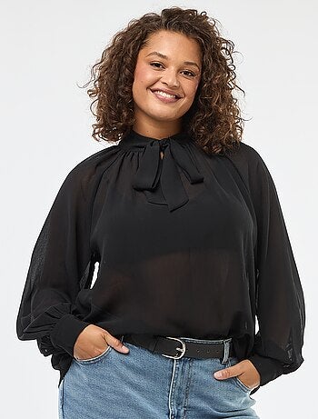 Blouse lavallière avec liens à nouer devant