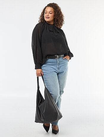 Blouse lavallière avec liens à nouer devant