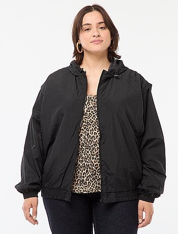 Blouson déperlant style coupe-vent à capuche