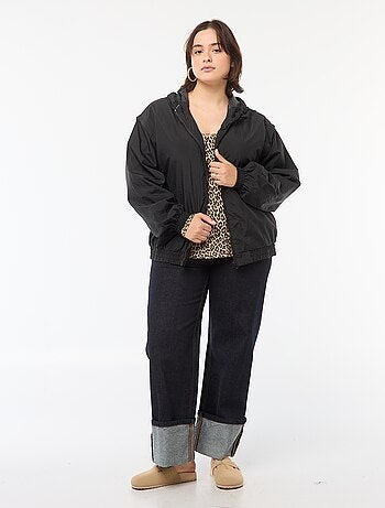Blouson déperlant style coupe-vent à capuche