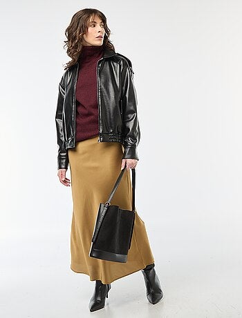 Blouson en simili avec ouverture zippée