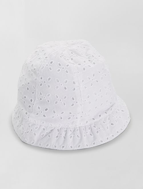 Bob A Broderie Anglaise Bebe Fille Blanc Kiabi 7 00 Bob A Broderie Anglaise Bebe Fille Blanc Kiabi 7 00