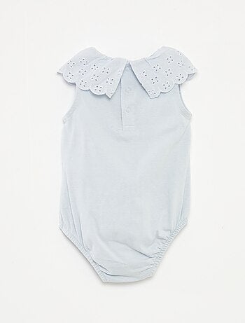 Body sans manches à col large en broderies anglaises