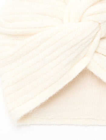 Bonnet tressé