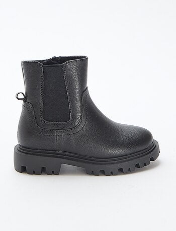 Bottes ajustées en simili
