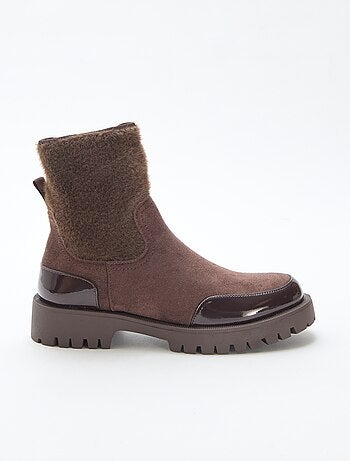 Bottines suédine et vernie