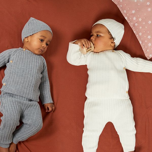 Brassiere La Manufacture De Layette En Laine Bebe Garcon Ecru Kiabi 25 00 Brassiere La Manufacture De Layette En Laine Bebe Garcon Ecru Kiabi 25 00