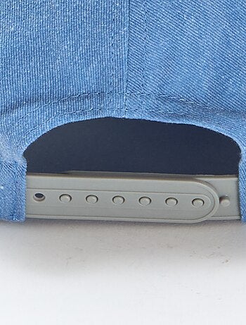 Casquette en denim avec inscription