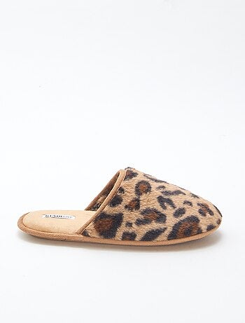 Chaussons basiques en fausse fourrure