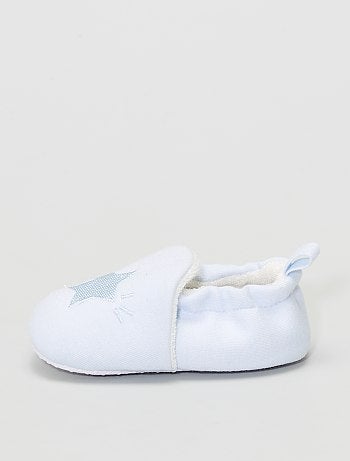 Chaussures Chaussons Bebe Garcon Pas Chers Et Baskets Mode Bebe Garcon Bebe Taille 16 17 Kiabi