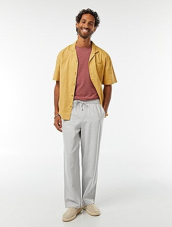 Chemise manches courtes avec poche poitrine