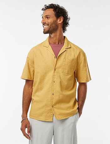 Chemise manches courtes avec poche poitrine