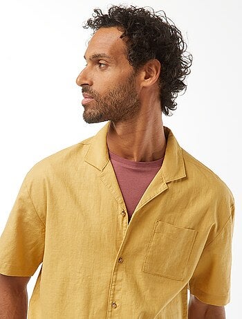 Chemise manches courtes avec poche poitrine