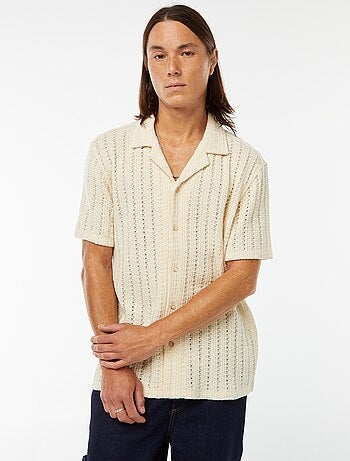 Chemise manches courtes en matière ajourée