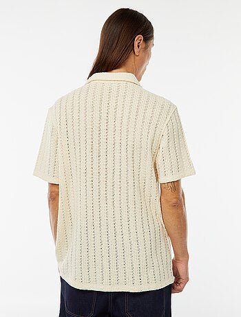 Chemise manches courtes en matière ajourée
