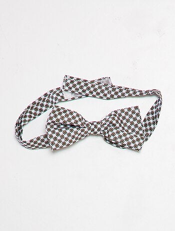 Chemise manches courtes + nœud papillon