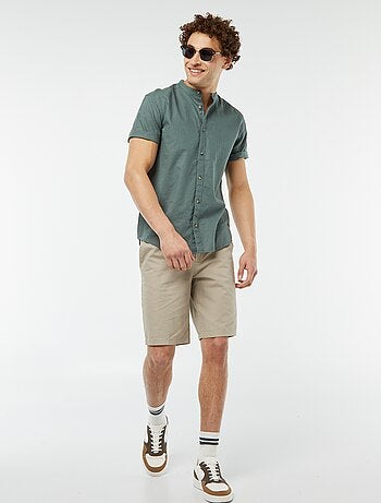 Chemise unie manches courtes col mao