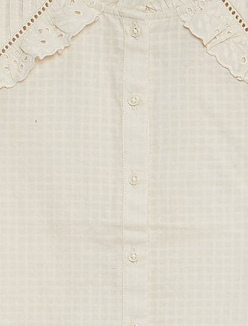 Chemisier avec volants et broderies