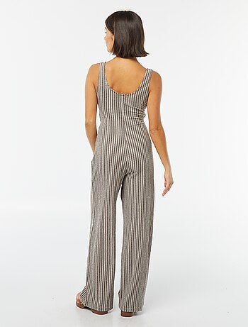 Combinaison pantalon avec nœud fantaisie et ouvertures