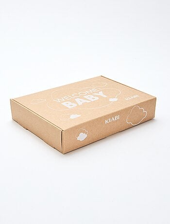 GIFTBOX Combinaison + chaussette + lange + bavoir