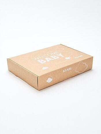 GIFTBOX Combinaison + chaussette + lange + bavoir